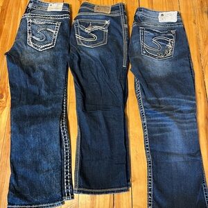 Lot of 3-Size 29 Silver Cropped Capris